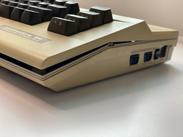Commodore 64c side view